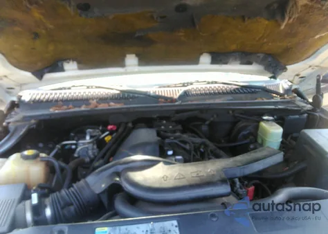 2001 GMC Yukon Xl 1500 Denali from USA, damaged, VIN 1GKFK66U11J146120